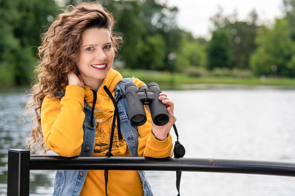 Lornetka NIKON Prostaff 3s 10x42   optyka waga konstrukcja ogniskowa zoom przybliżenie dioptria muszle oczne obiektywy soczewki pryzmat powłoka gwint okulary obserwacja przyroda sport powiększenie 