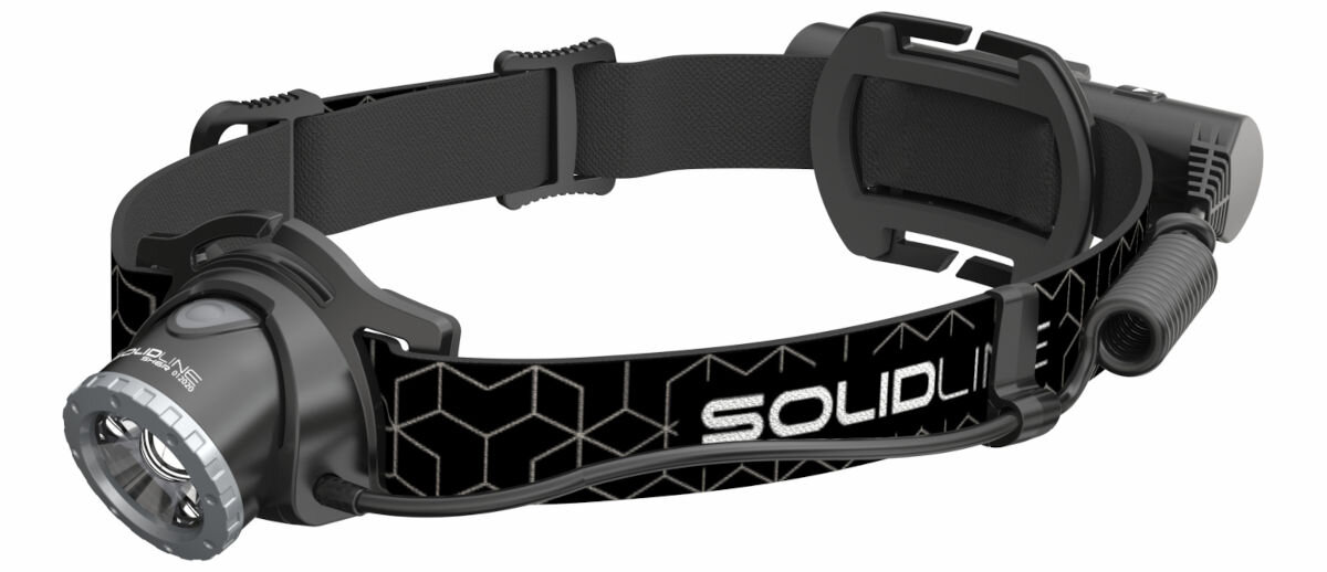 Latarka czołowa LEDLENSER Solidline SH6R, dioda, Xtreme, LED, lumeny, na białym tle latarka czołowa frontem prawo skos