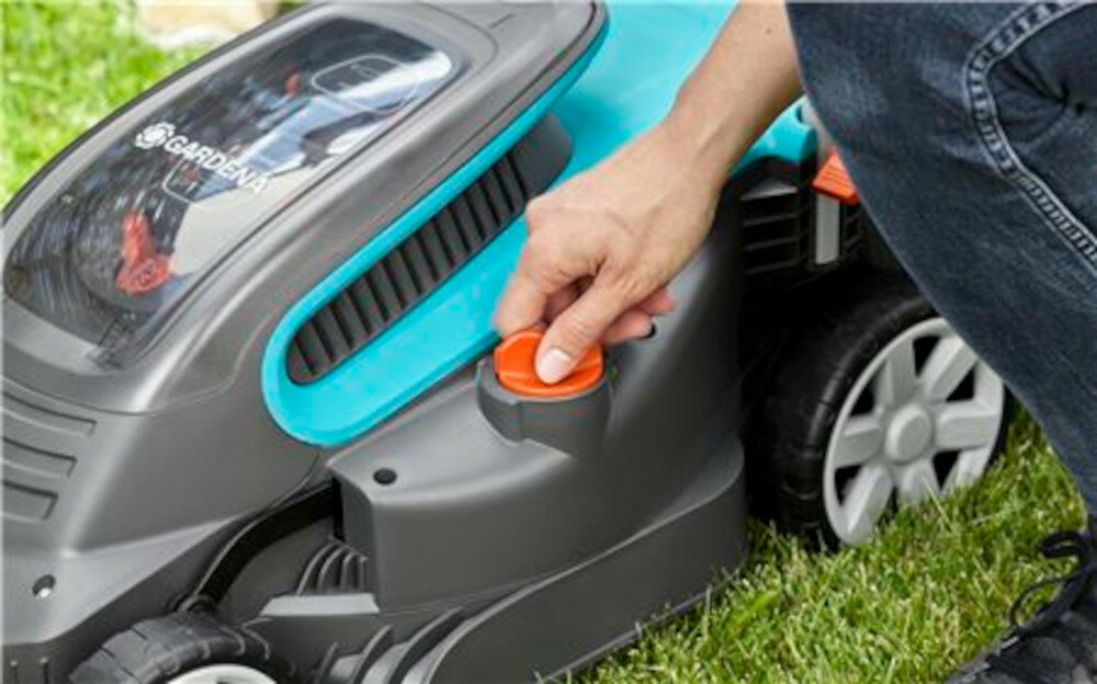 Kosiarka akumulatorowa GARDENA PowerMax 32-36V P4A 14621-20 wydajny bezszczotkowy silnik PowerPlus akumulator Li-Ion cicha praca bezawaryjność napięciu pojemności