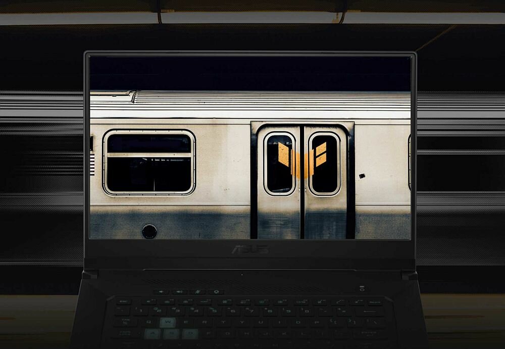 Laptop ASUS Tuf Dash F15 - 144 Hz IPS 90 Wh