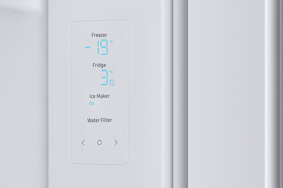 Wyświetlacz panelu sterowania we wnętrzu lodówki Wyświetlacz panelu sterowania we wnętrzu lodówki