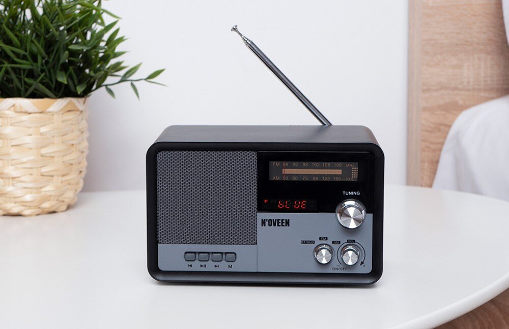 Radio NOVEEN PR950 Czarny przeznaczenie stacje cechy