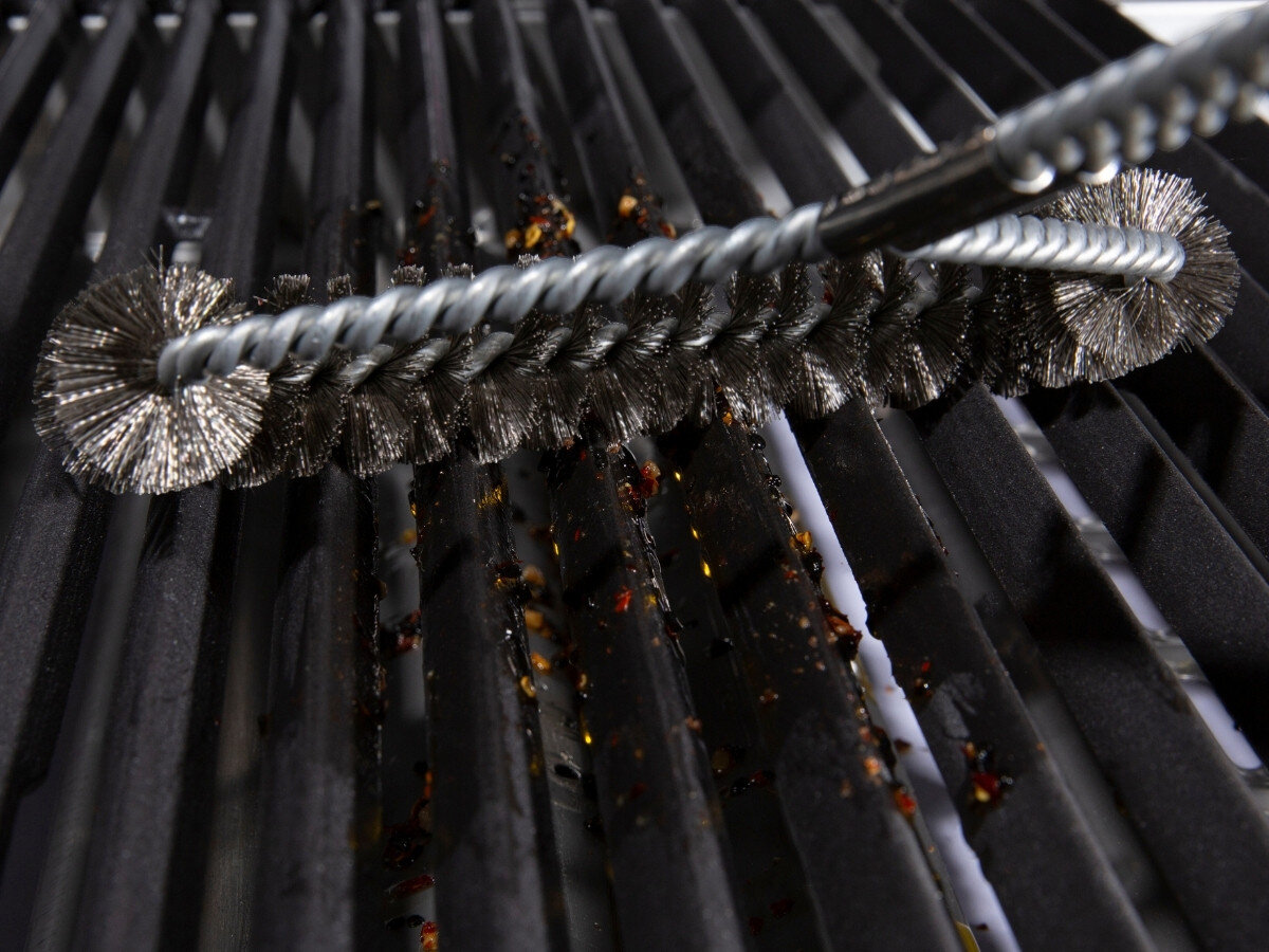 Szczotka do grilla BROIL KING 65641, czyszczenie, grill, wygoda, gotowanie, szczotka czyści powierzchnię grillową