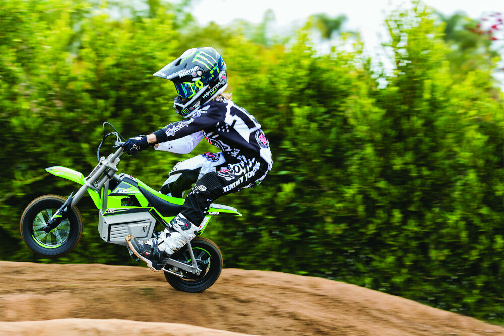 Motorek dla dziecka RAZOR Dirt Rocket SX350 McGrath Czarno-czerwony rama geometria owiewki widelec kierownica