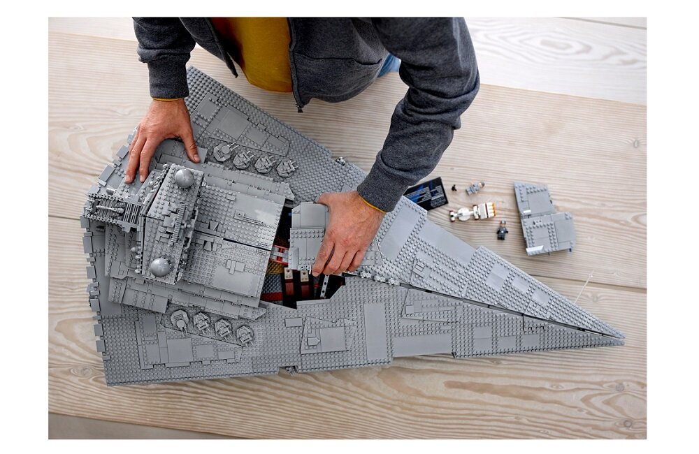 LEGO Star Wars Gwiezdny Niszczyciel Imperium 75252 kreatywna zabawa prawidłowy rozwój merytoryczny dziecka klocki figurki minifigurki bez zasilania klasyczna zabawa wysoka jakość lego wielogodzinna zabawa
