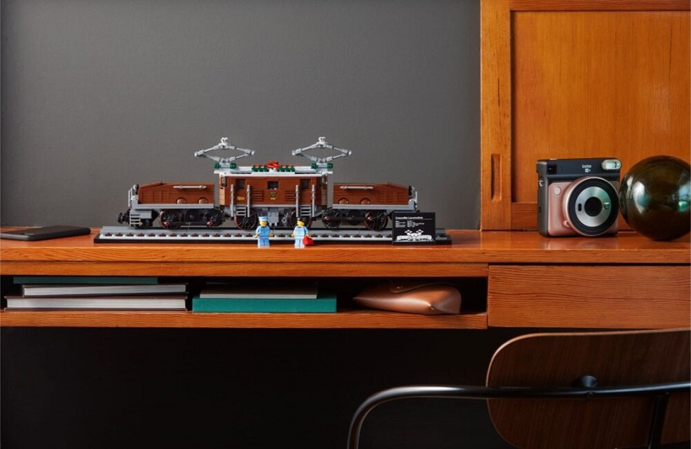 LEGO Creator Lokomotywa Crocodile 10277 Wspaniała ozdoba kolekcji