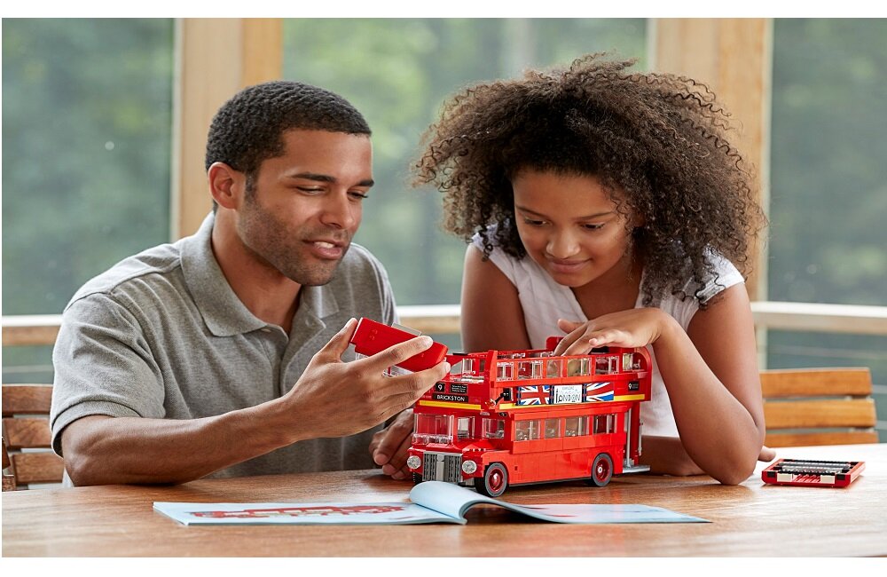 LEGO Creator Londyński autobus 10258 kreatywna zabawa prawidłowy rozwój merytoryczny dziecka klocki figurki minifigurki bez zasilania klasyczna zabawa wysoka jakość lego wielogodzinna zabawa