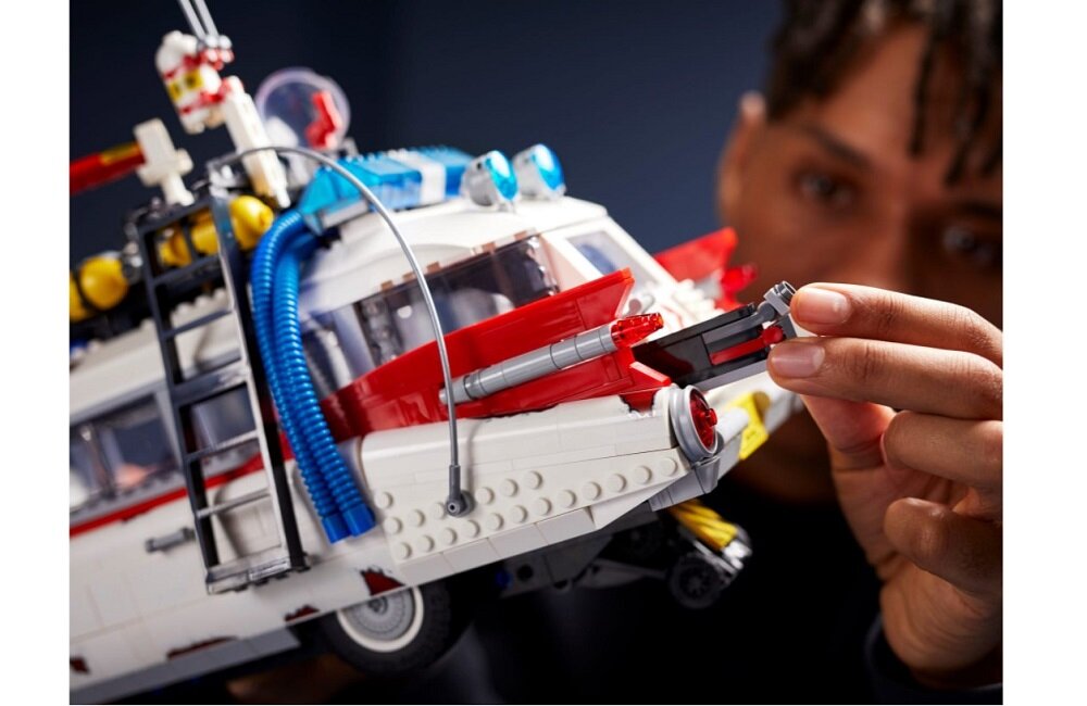 LEGO Creator ECTO 1 Pogromców duchów 10274 kreatywna zabawa prawidłowy rozwój merytoryczny dziecka klocki figurki minifigurki bez zasilania klasyczna zabawa wysoka jakość lego wielogodzinna zabawa