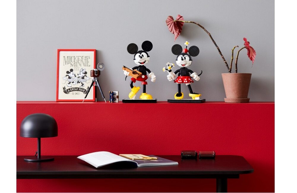 LEGO Disney Myszka Miki i Myszka Minnie do zbudowania 43179 kreatywna zabawa prawidłowy rozwój merytoryczny dziecka klocki figurki minifigurki bez zasilania klasyczna zabawa wysoka jakość lego wielogodzinna zabawa