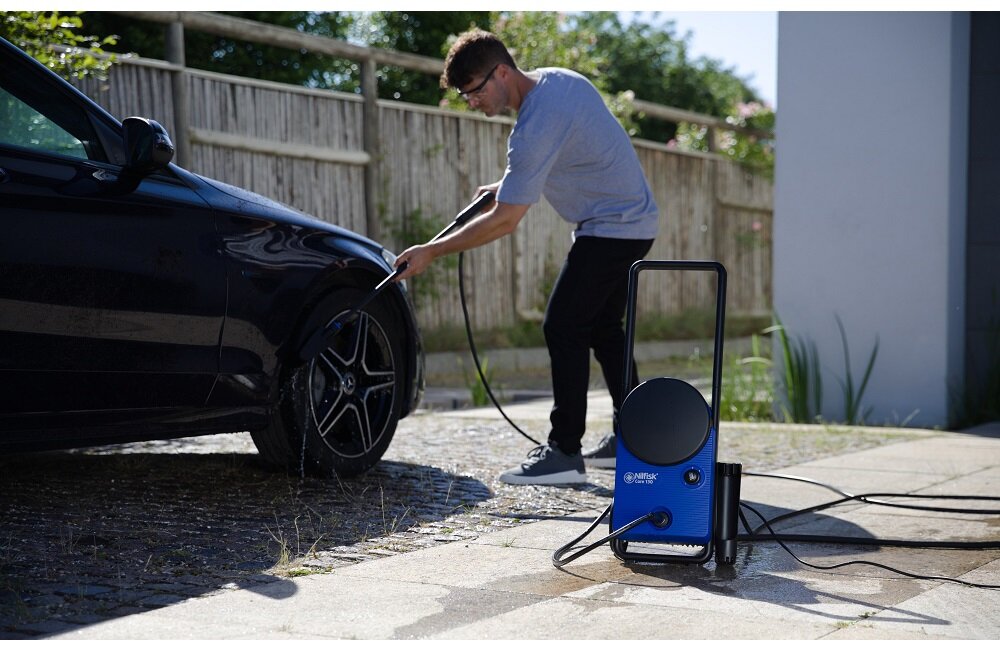 Myjka ciśnieniowa NILFISK Core 1306 PowerControl Garden EU 128471261 możliwość regulacji mocy metalowa pompa wąż ultraflex