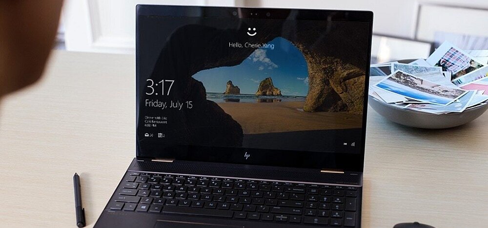 Laptop HP Spectre x360 - podświetlana klawiatura elegnacki wygląd