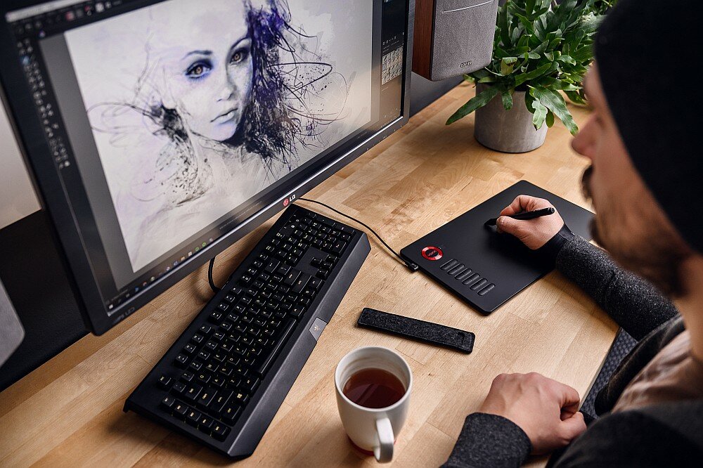 Tablet graficzny VEIKK A15 wygodny