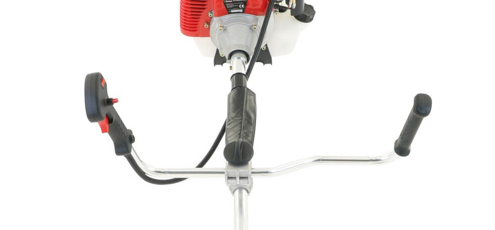 Kosa spalinowa FAWORYT VKT 582 W antywibracyjny uchwyt ergonomiczny kształt manetki poziom hałasu 114 dB