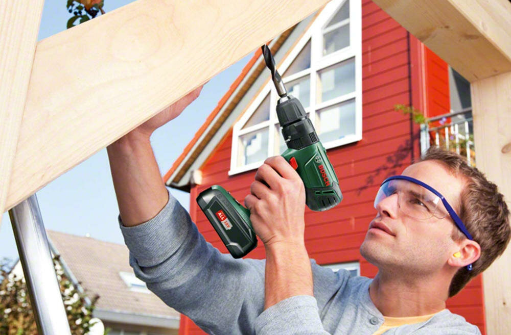 BOSCH PSR 1800 LI-2 ergonomia praca stabilna obudowa kompaktowa budowa niska waga gotowość