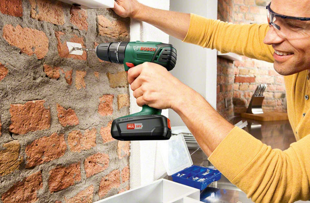 BOSCH PSR 1800 LI-2 sofrtgrip komfort praca