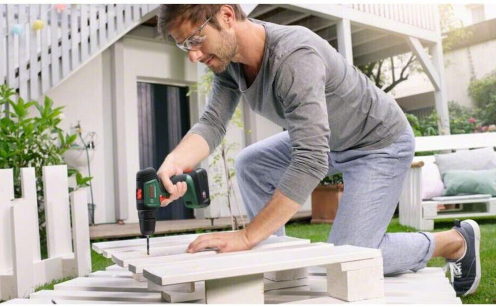BOSCH UniversalDrill 18V 06039D4003 oświetlenie robocze diody led