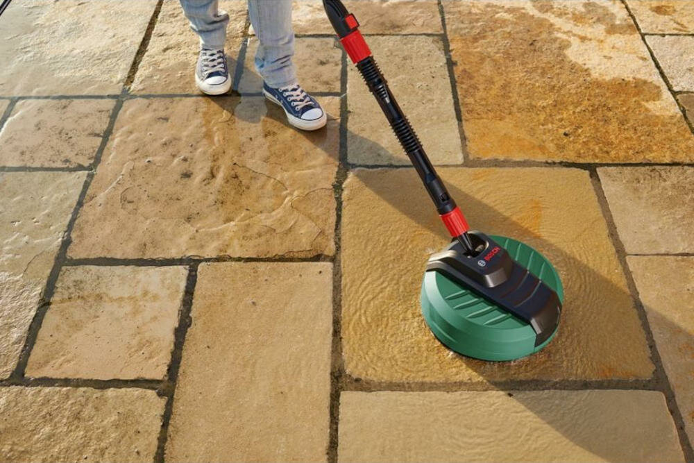BOSCH AquaSurf 280 przystawka szybkie czyszczenie taras podjazd dom zabrudzenia mech porosty brud podłoże