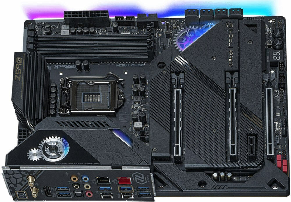 Płyta główna ASROCK Z590 Taichi - Wbudowane gniazda