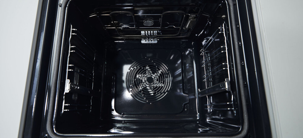 PIEKARNIK HISENSE BSA66334AX gotowanie wielopoziomowe przestrzeń pojemność wnętrze