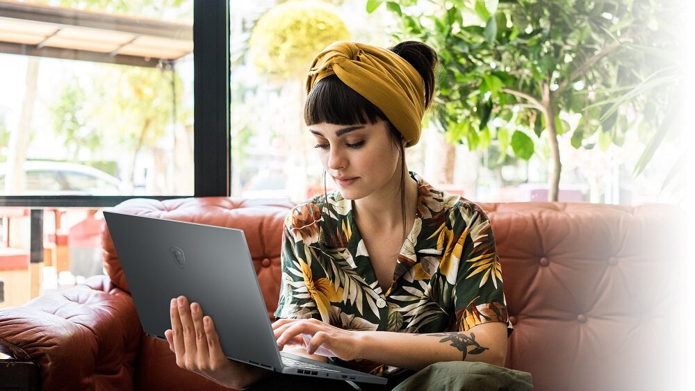 Laptop MSI Creator 15 A10SDT - Mobilnośc i wytrzymałość