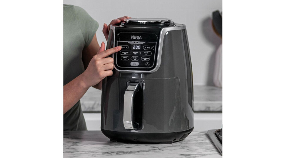 Frytkownica beztłuszczowa NINJA Max AF160EU Air Fryer technologia Max Vrisp silny przeplyw powietrza temperatura do 240 stopni czas