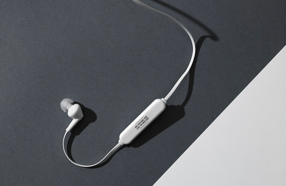 SŁUCHAWKI BLUETOOTH URBANISTA MADRID NASZYJNE DOKANAŁOWE BIAŁE waga lekkość