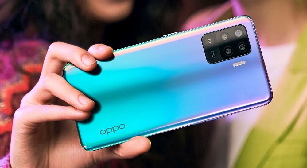 Smartfon OPPO Reno 5 Lite wideo