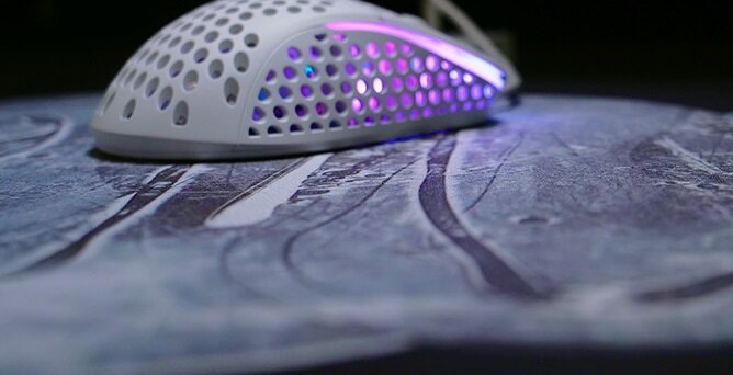 Podkładka XTRFY GP4 - Precyzja płynność