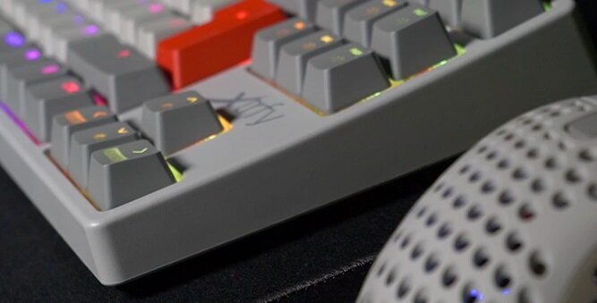 Klawiatura XTRFY K4  - przełącznik Kailh Red krótki czas reakcji