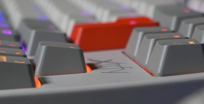 Klawiatura XTRFY K4 - model przewodowy wyższa pewność łączności