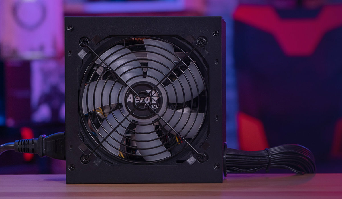 AEROCOOL PGS KCAS Plus RGB 850W Gold bez rgb