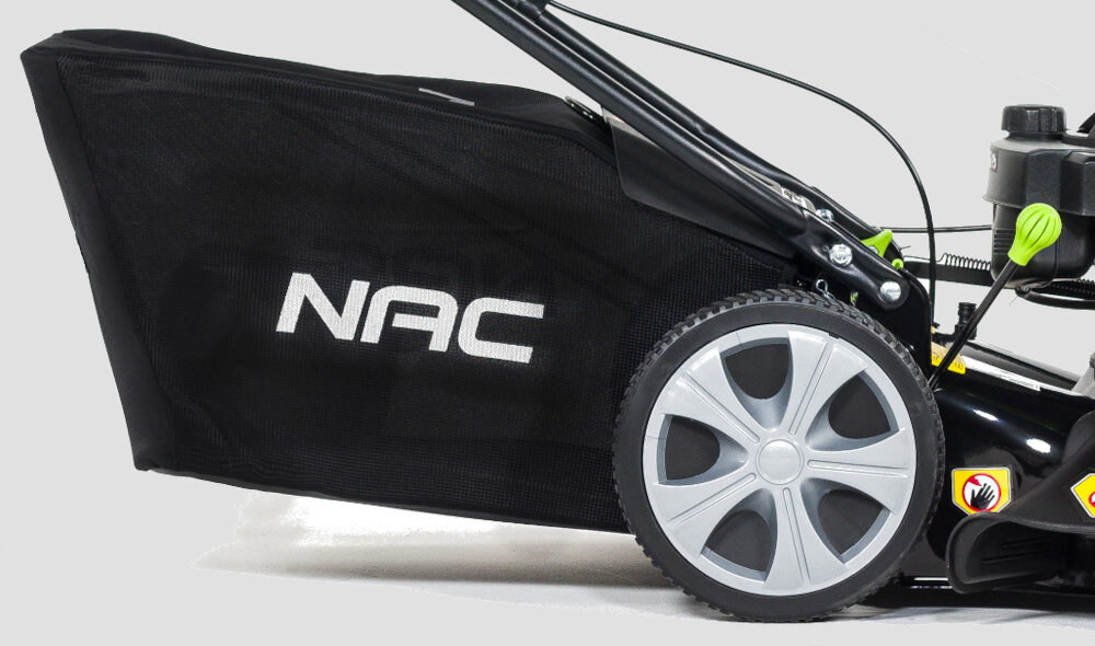 Kosiarka spalinowa NAC LS50-146-HS-NG z napędem kosz siatkowy 60 l pojemności aerodynamiczne prowadzenie powietrza duży otwór