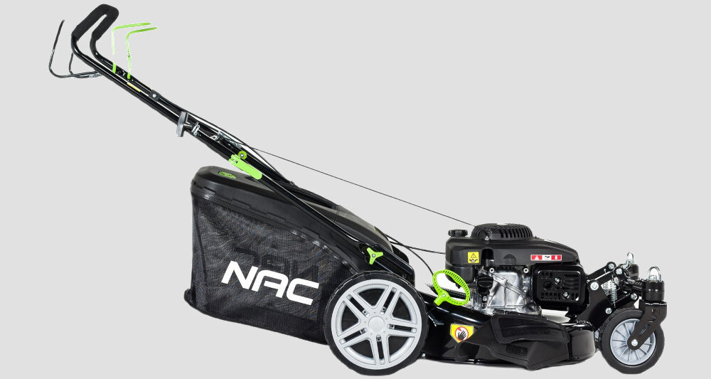 Kosiarka spalinowa NAC LS50-166L-JR2 Loncin z napędem z silnikiem LONCIN efektywne działanie intuicyjnej obsłudze szybki rozruch bezawaryjność napęd ułatwi prowadzenie niski poziom hałasu 98 dB