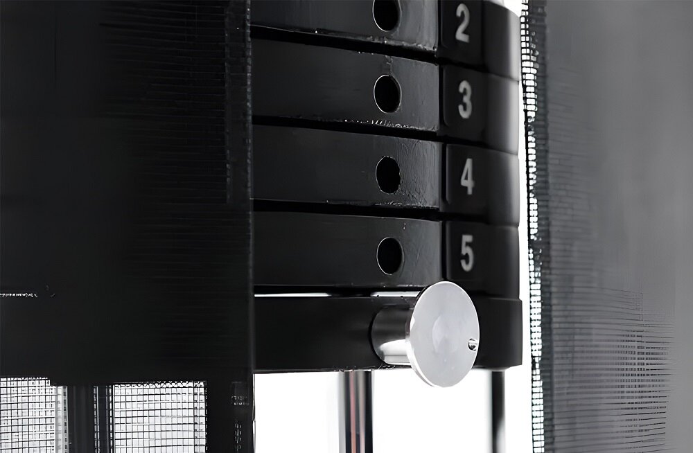 Brama FINNLO Maximum Inspire FT1 dwie niezalezne wieze dwa stosy o wadze 75 kg kazdy