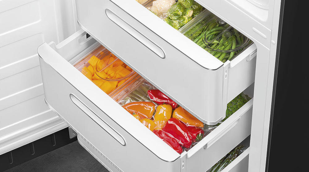 SMEG FAB32LBL5 lodówka statyczna zamrażarka druciana półka multiflow funkcja równomierne chłodzenie wnętrze zimne powietrze