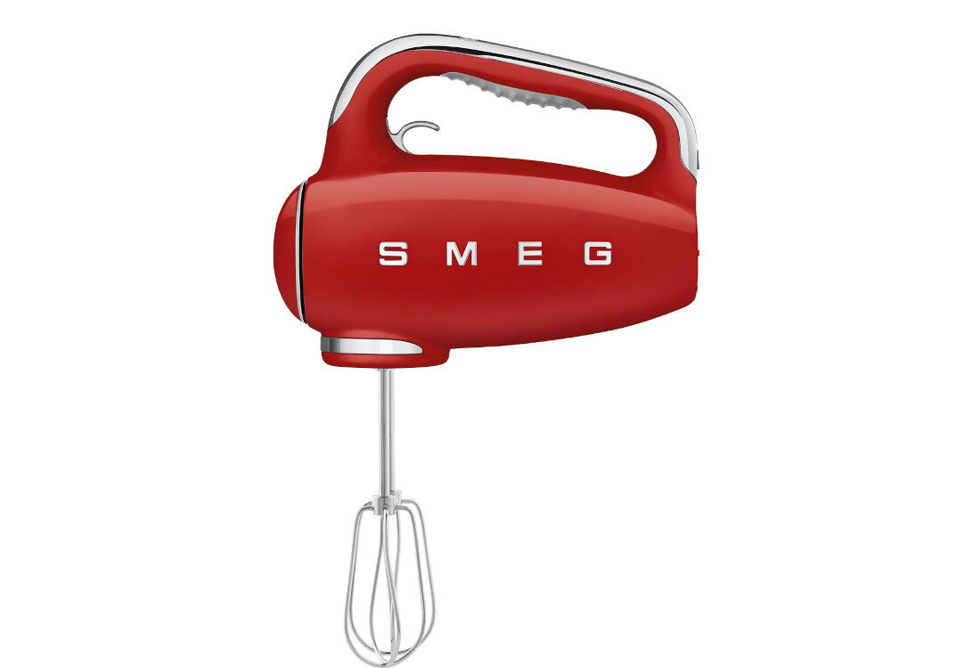 Mikser SMEG HMF01RDEU Czerwony Pewny chwyt i wygoda Ergonomiczny uchwyt z antypoślizgowym wykończeniem wygodne trzymanie dobrze leży w dłoni komfort użytkowania i precyzja ruchów