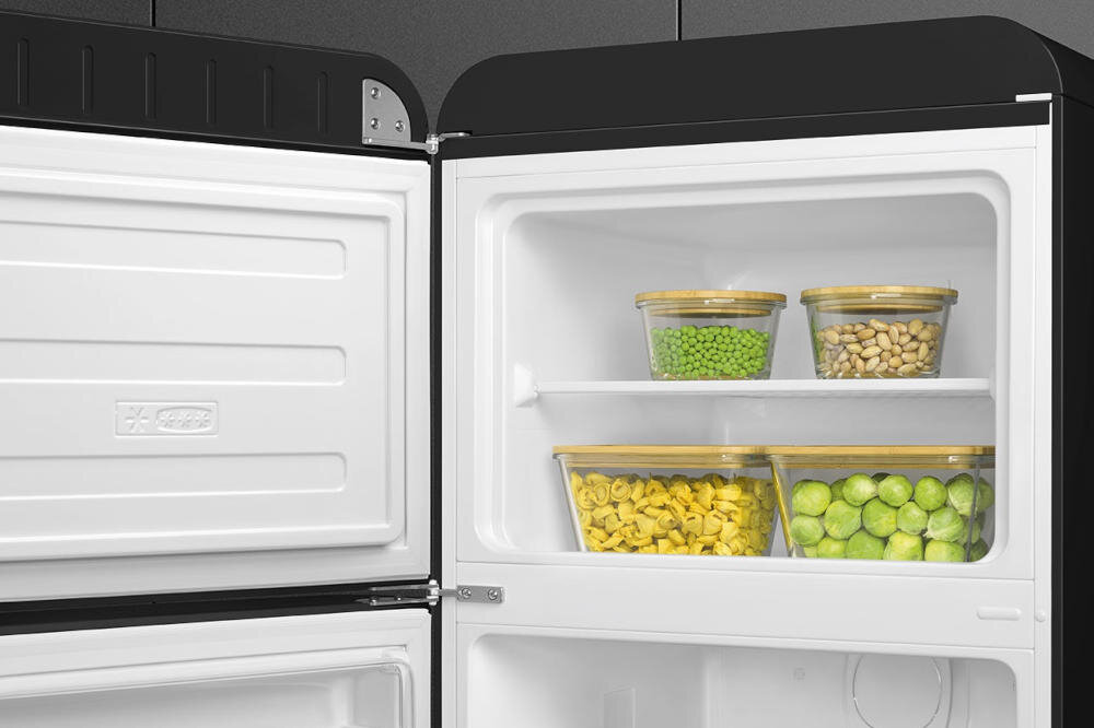 SMEG FAB30LBL5 lodówka statyczna zamrażarka druciana półka multiflow funkcja równomierne chłodzenie wnętrze zimne powietrze