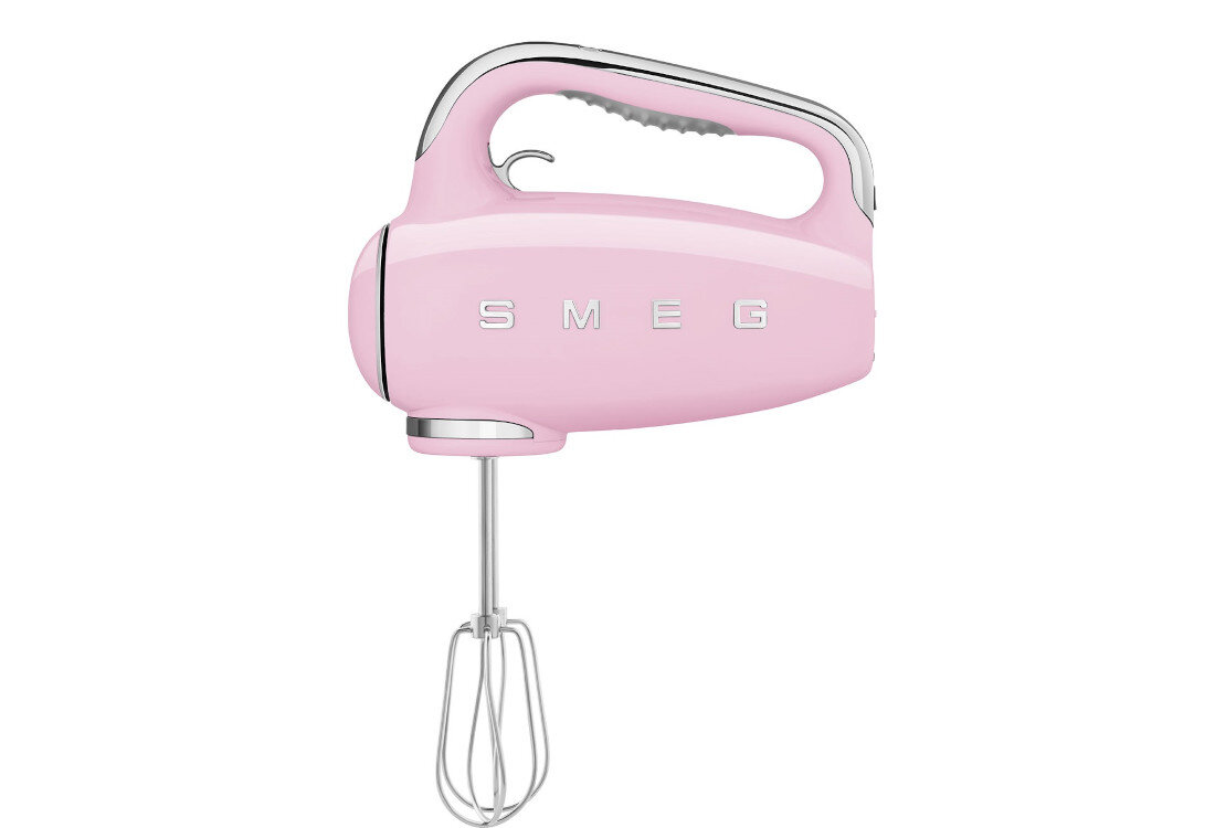 Mikser SMEG HMF01PKEU Różowy design tło prezentacja wizualizacja Styl, który ułatwia gotowanie