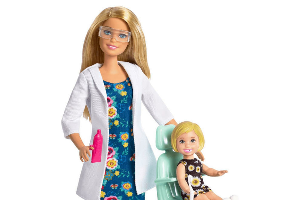 MATTEL-BARBIE-DENTYSTKA lalka barbie makijaż włosy dentysta dzieci ząbki