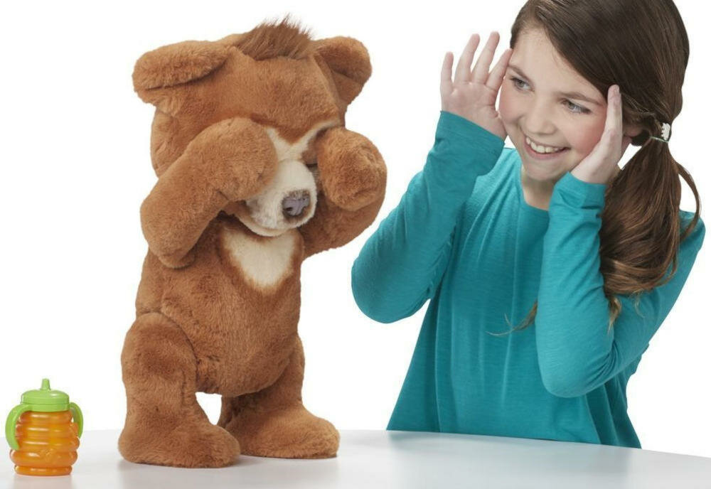 HASBRO-MASKOTKA-NIEDZWIADEK niedźwiadek podnoszenie trzymanie akuku gaworzenie przekąski