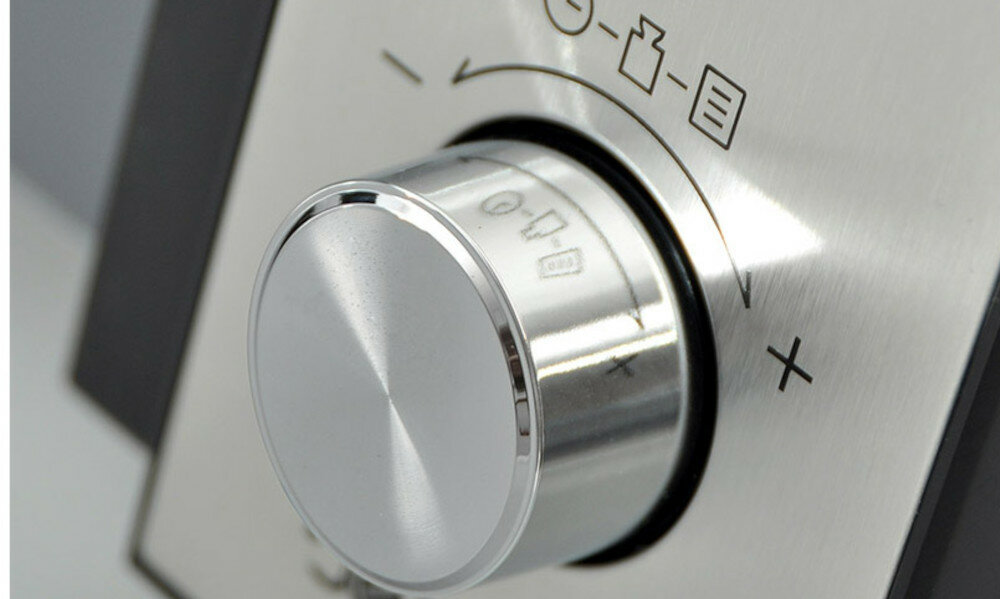 Kuchenka mikrofalowa BEGOOD AG720 pokrętło sterowanie