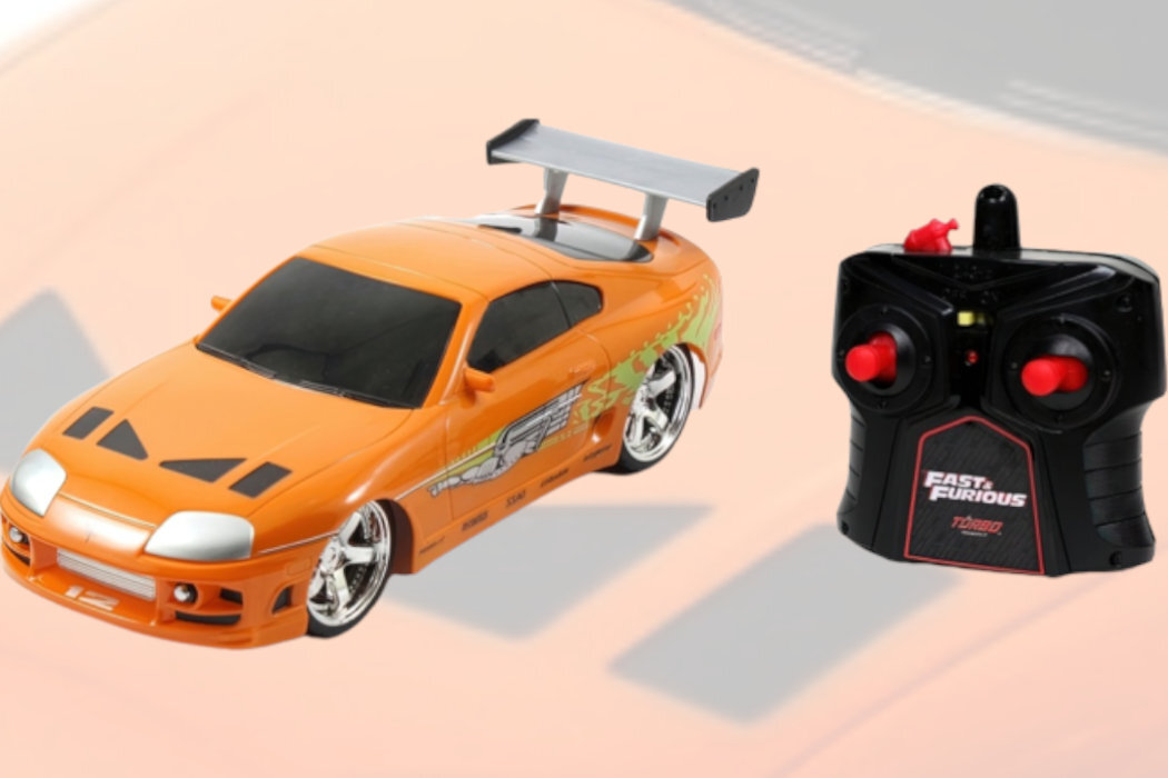 Samochód zdalnie sterowany JADA TOYS Fast & Furious Brian's Toyota Supra 253206006 zabawa szybkość wrażenia skala kopia pilot koła
