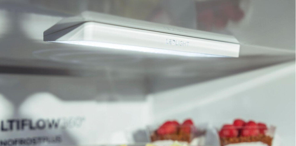 LODÓWKA GORENJE NRK6192AXL4 oświetlenie LED widoczność światło jasne równomierne komfort korzystanie oszczędność energooszczędne