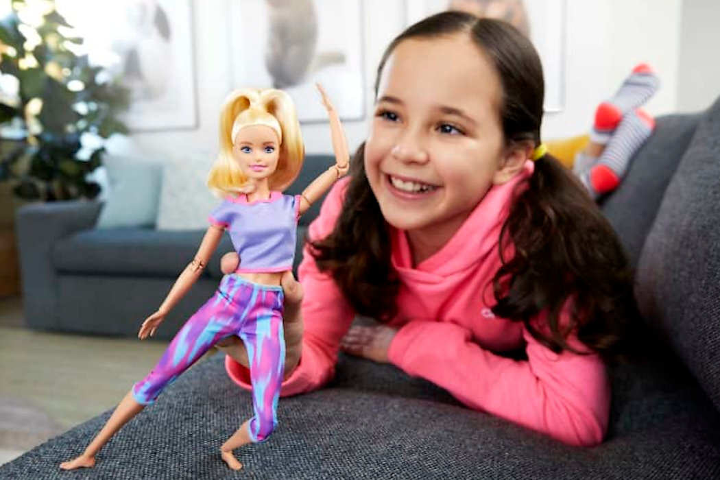 Barbie MATTEL Made to Move GXF04 ruch