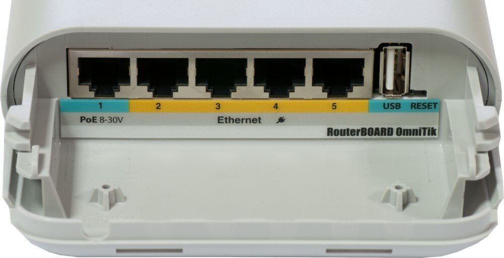 Punkt dostępu MIKROTIK OmniTIK 5 PoE zasilanie PoE porty Ethernet napięcie