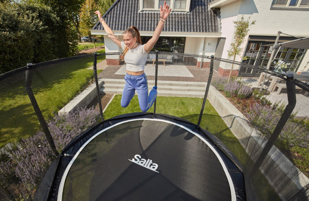 Trampolina SALTA First Class 427 cm rurki miekkie obicie ochrona bezpieczenstwo