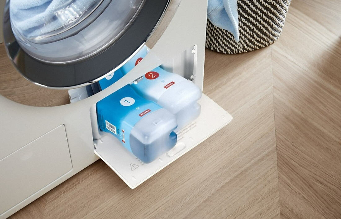 Set wkladów MIELE UltraPhase 1 i 2 TwinDos (3XUP1 i 2XUP2) biel jest nieskazilterna kolory zywe tkaniny zachowuja swoje naturalne kolory nie plowieja nie szarzeja biel kolor