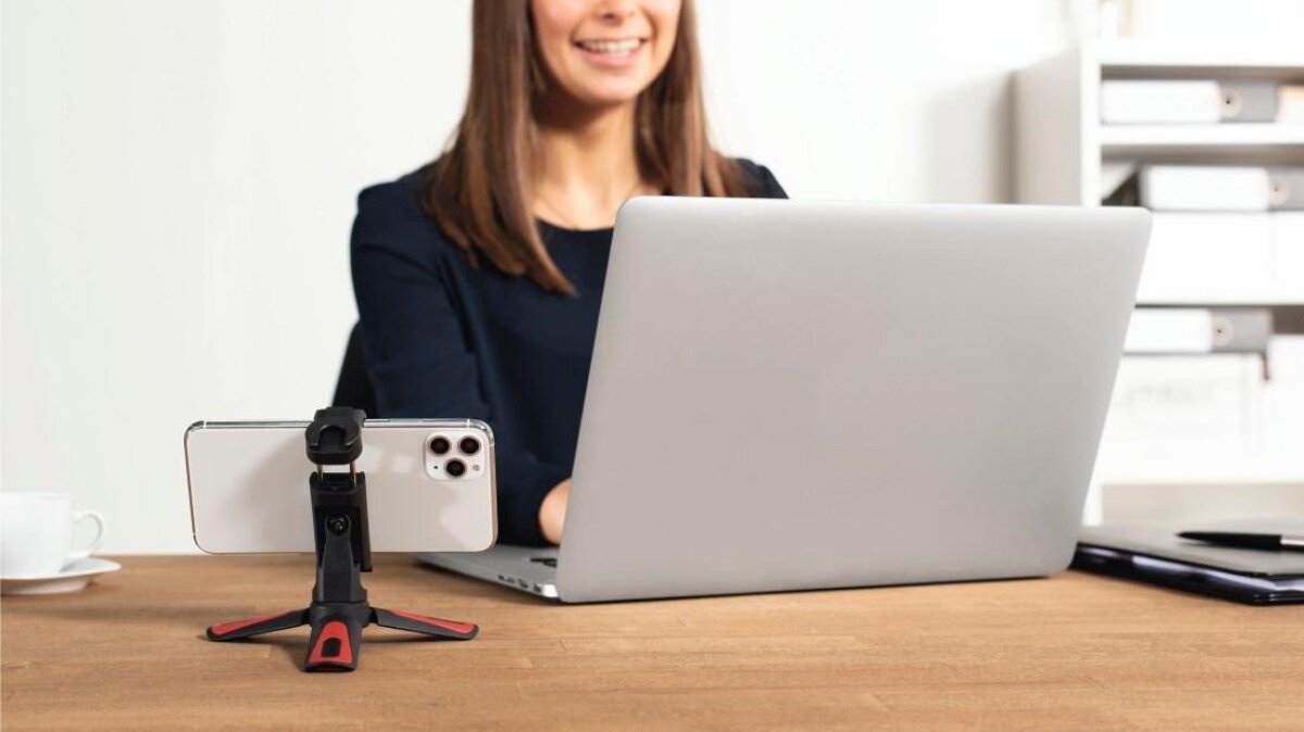 Antypoślizgowe nóżki, podstawka do telefonu Mini-statyw do smartfona Hama Pocket II Rotation