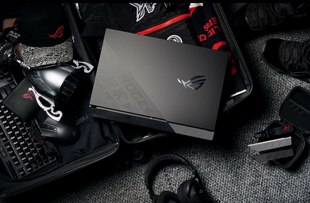 Laptop ASUS Rog Strix Scar 17 - 90 Wh 