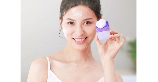 Szczoteczka do twarzy DIFORO